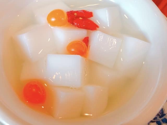 重慶飯店「杏仁豆腐」の写真